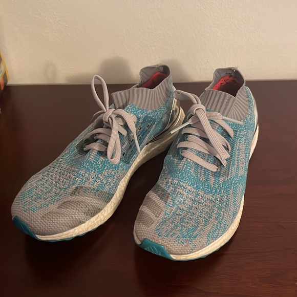 Adidas x Kolor Uncaged Ultraboost - Picture 2 of 3